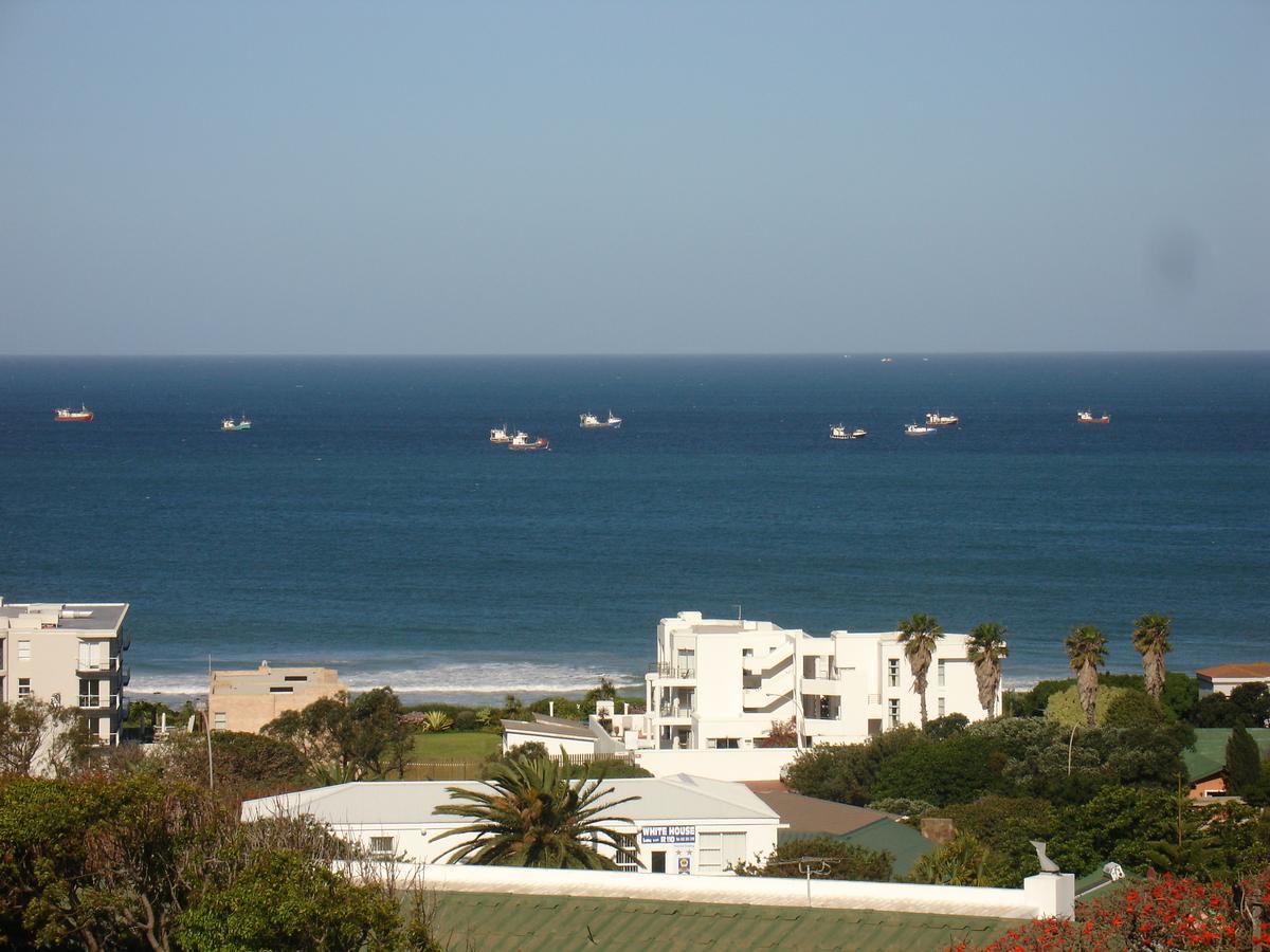 On The Bay Guesthouse Kruisfontein Exterior foto
