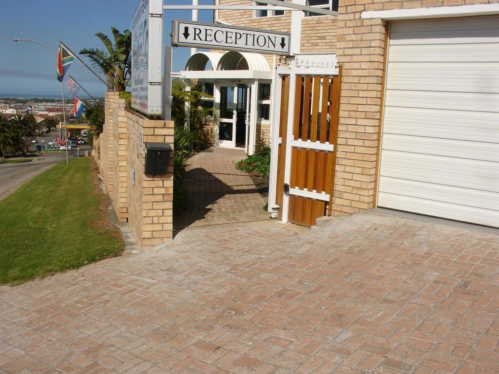 On The Bay Guesthouse Kruisfontein Exterior foto