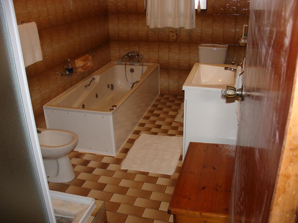 On The Bay Guesthouse Kruisfontein Habitación foto